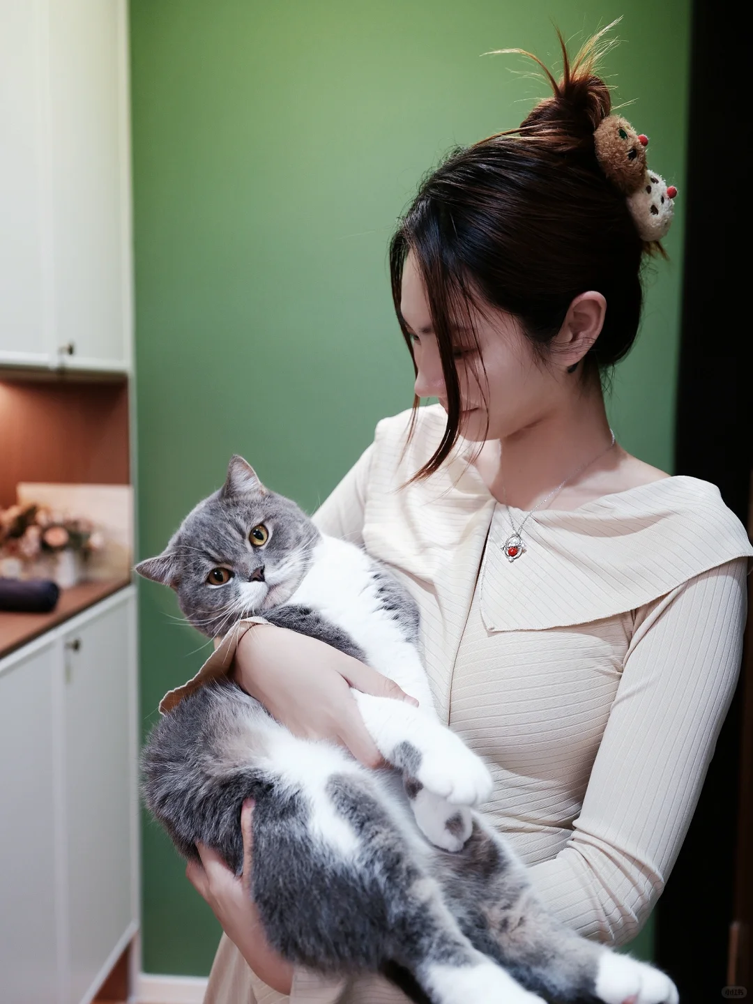 听说猫养久了会和主人越长越像😊