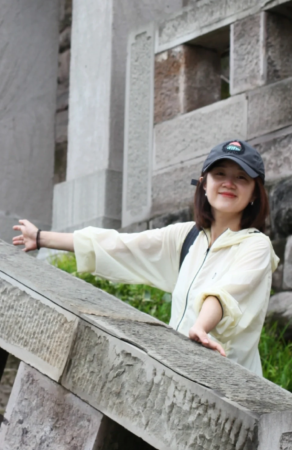40+：最适合city walk的穿搭公式