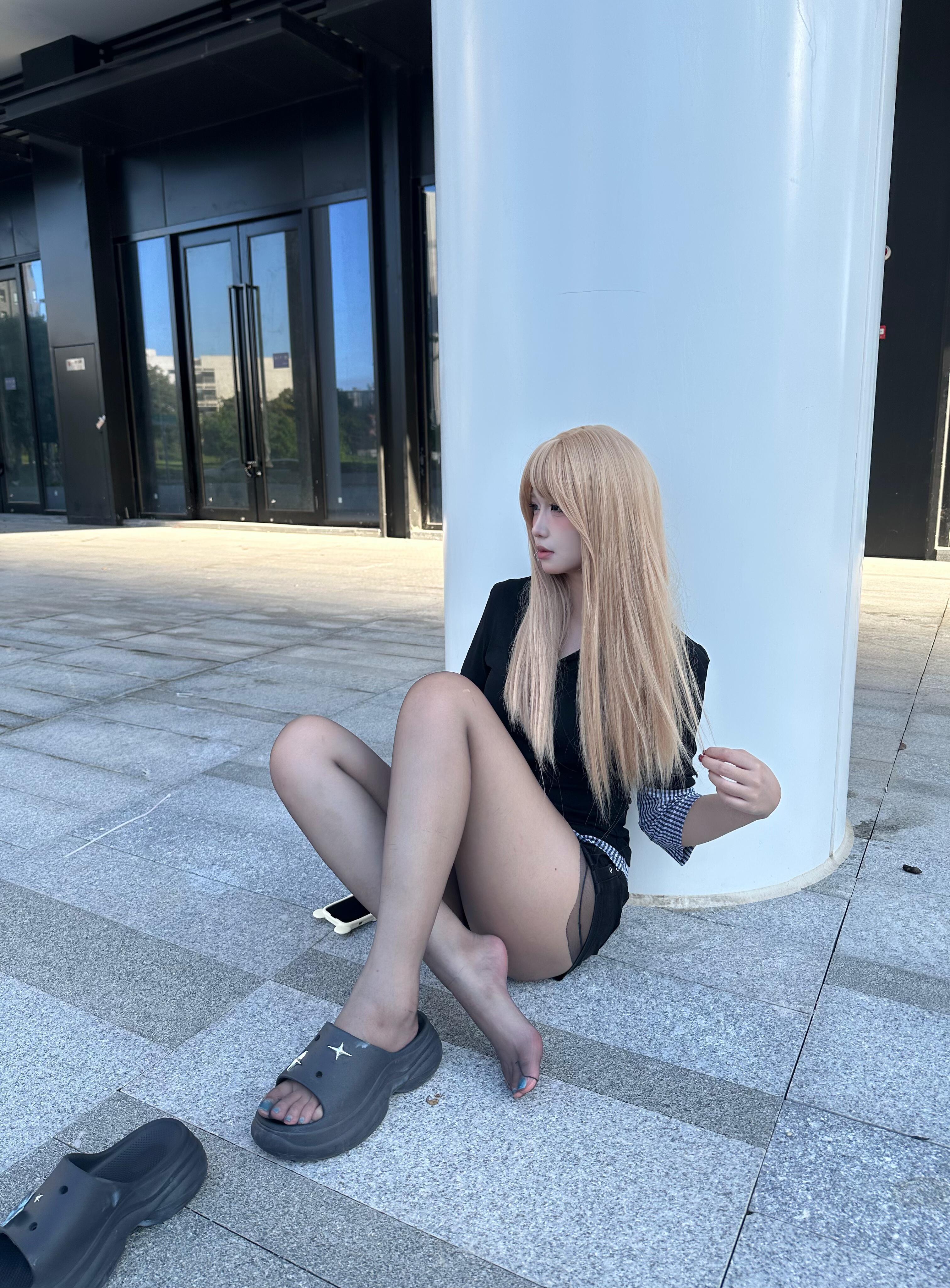 蹲姿拍照我赶上了吗！ ​​​