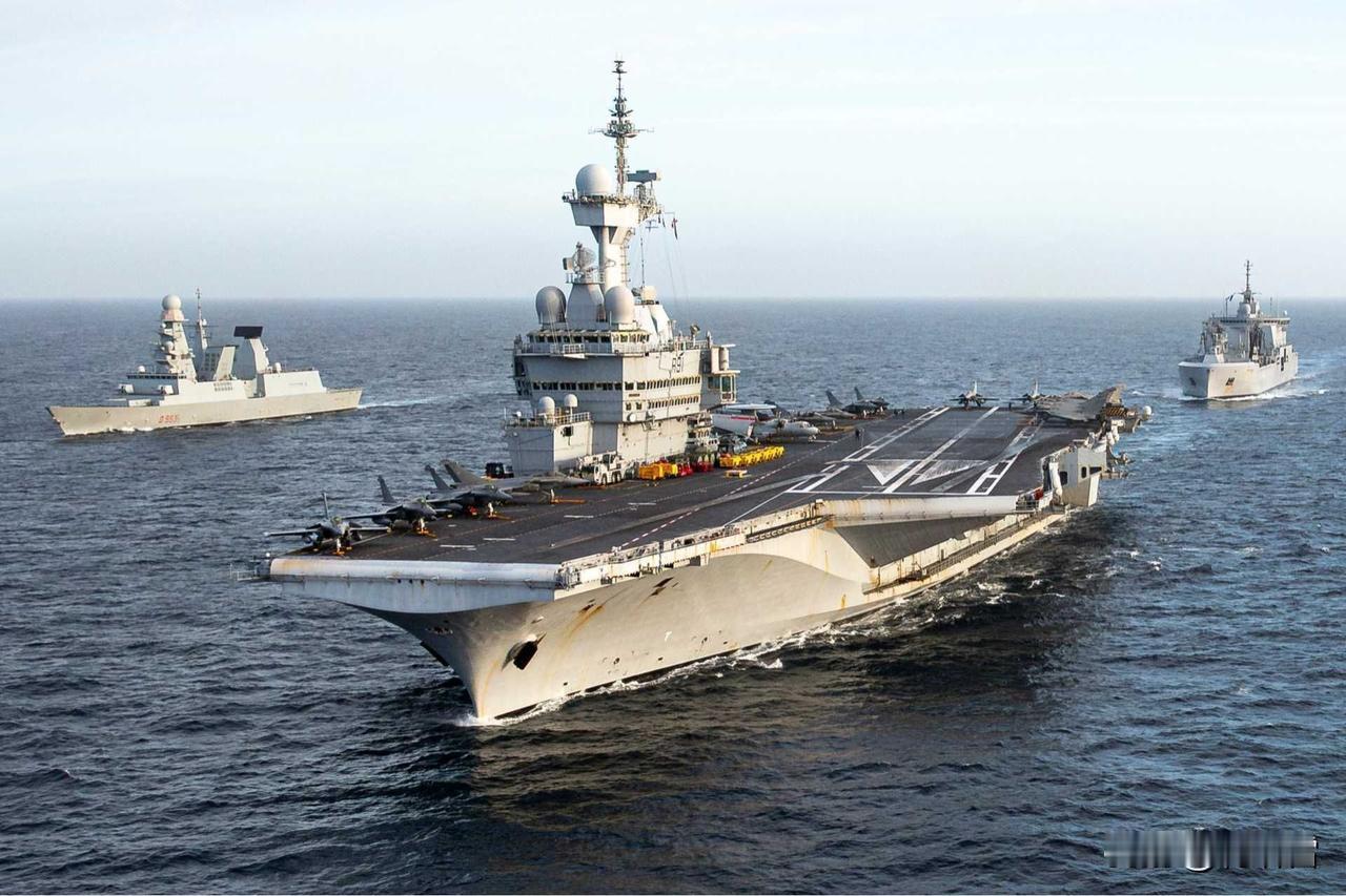 地中海目前唯一的航母，伊朗却不敢打？黎巴嫩最仰仗的大哥应该就是法国，这次法国看到