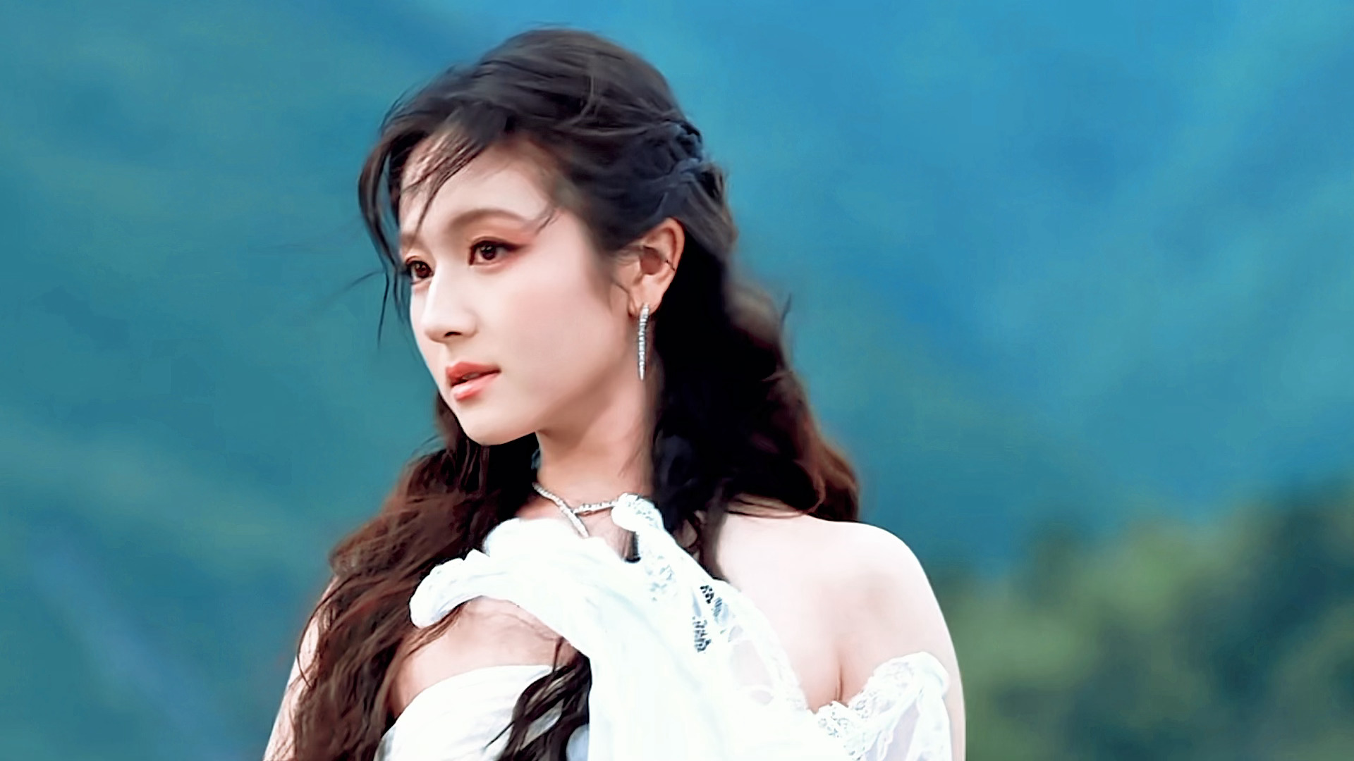 李兰迪 🍃特别懂事特别合适的风🥹VOGUE红毯直播