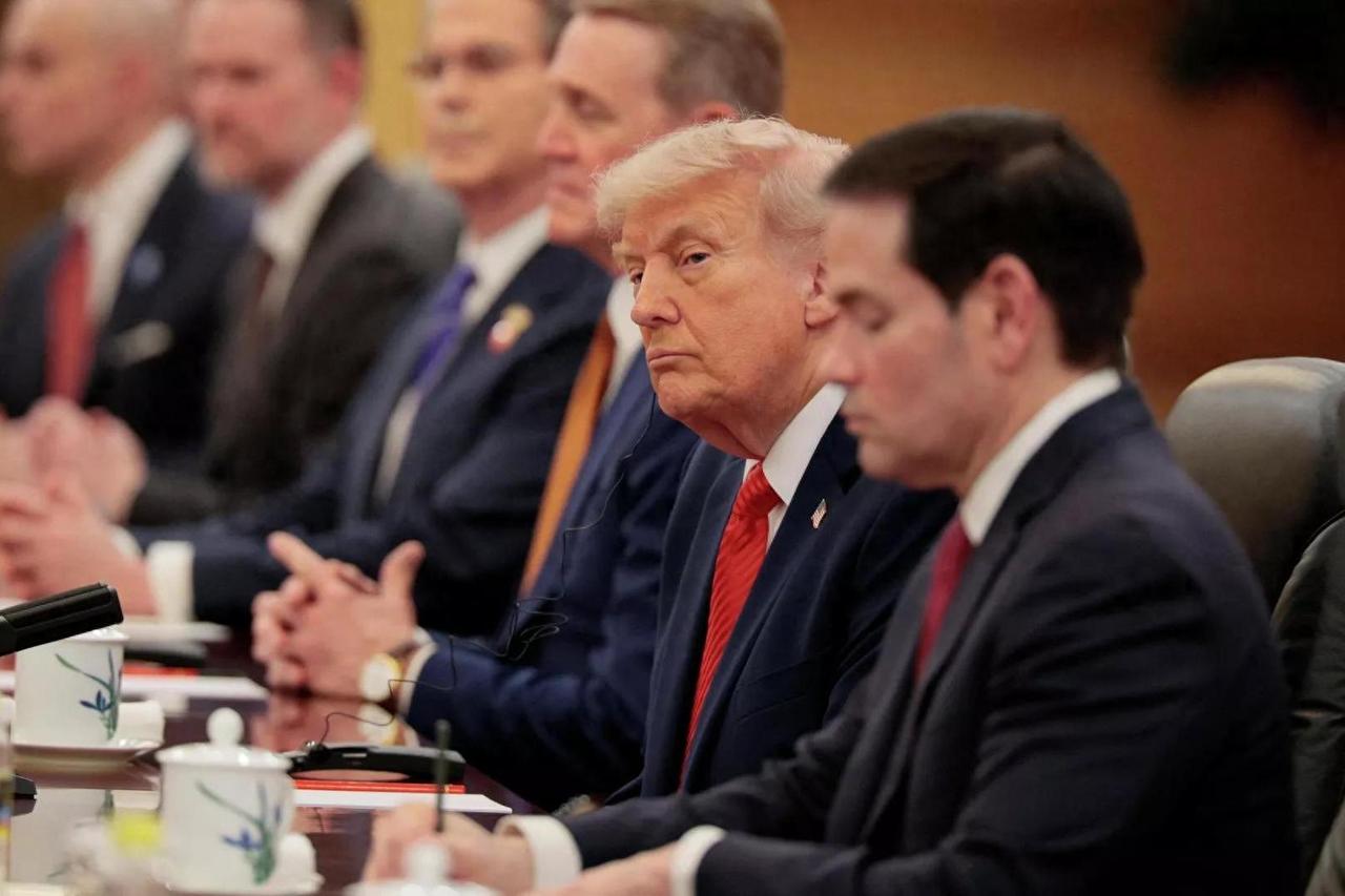 特朗普访华刚结束，自己还在对行程赞不绝口，美国财长和贸易代表就接连跳出来放狠话了