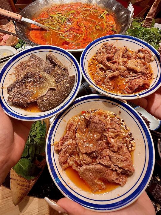 确实是珠海坠好吃的云南酸辣牛肉火锅！！