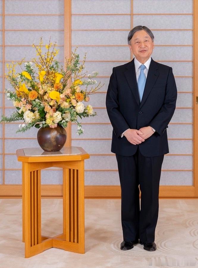 新闻 2026.2.23 日本天皇德仁庆祝66岁生日，日本皇室成员出席生日一般参