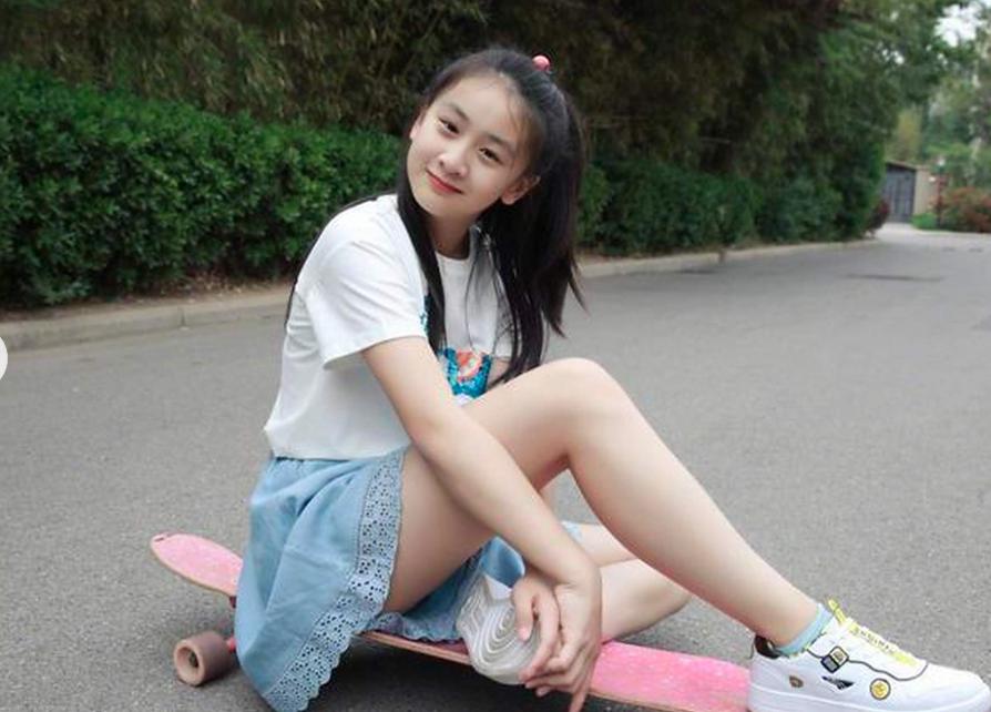 森碟嫁豪门稳了？王诗龄输在起跑线！
不是颜值比拼，是生命力对决！
豪门要的不是花