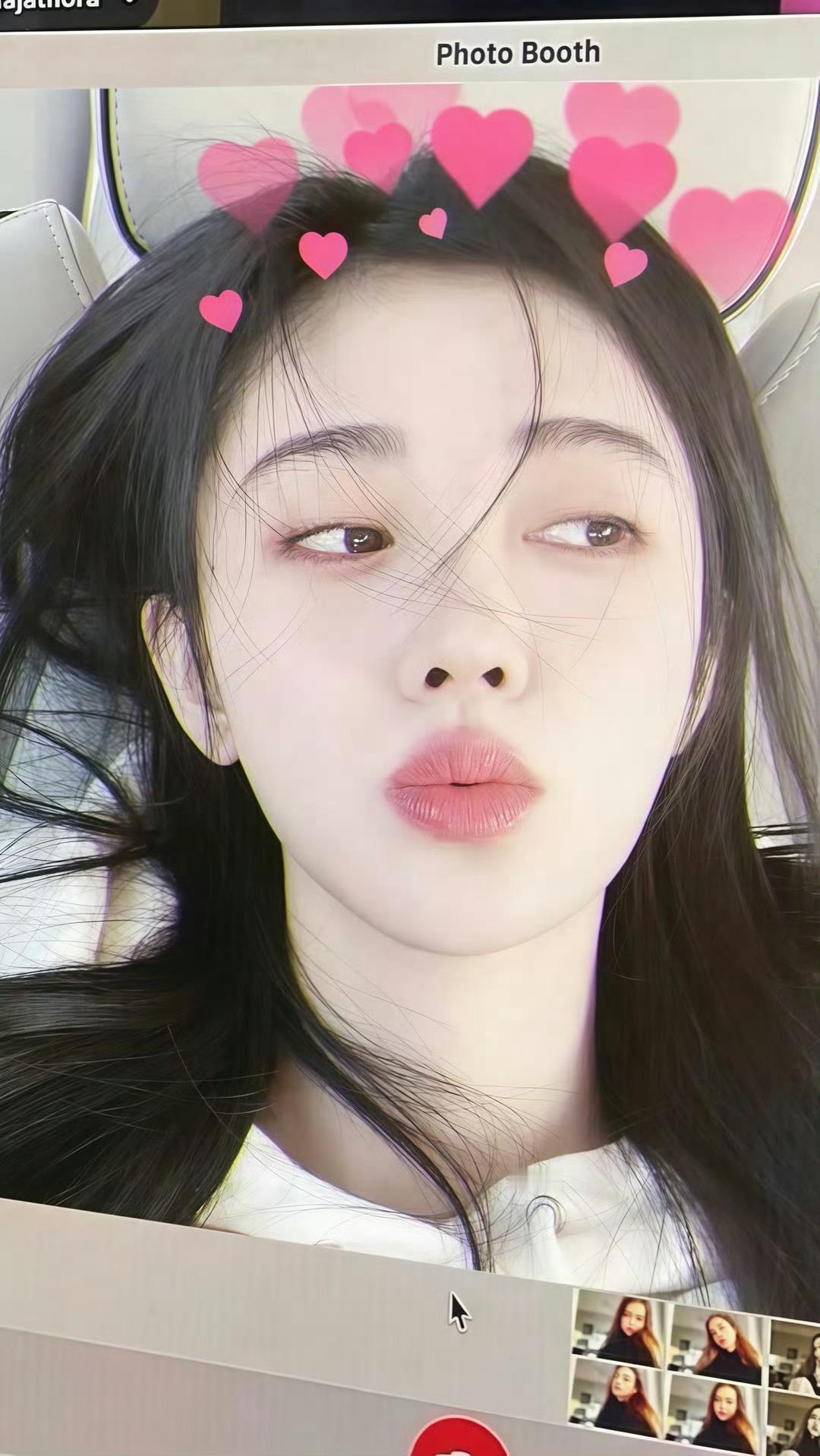 鞠婧祎吐舌的样子好爱