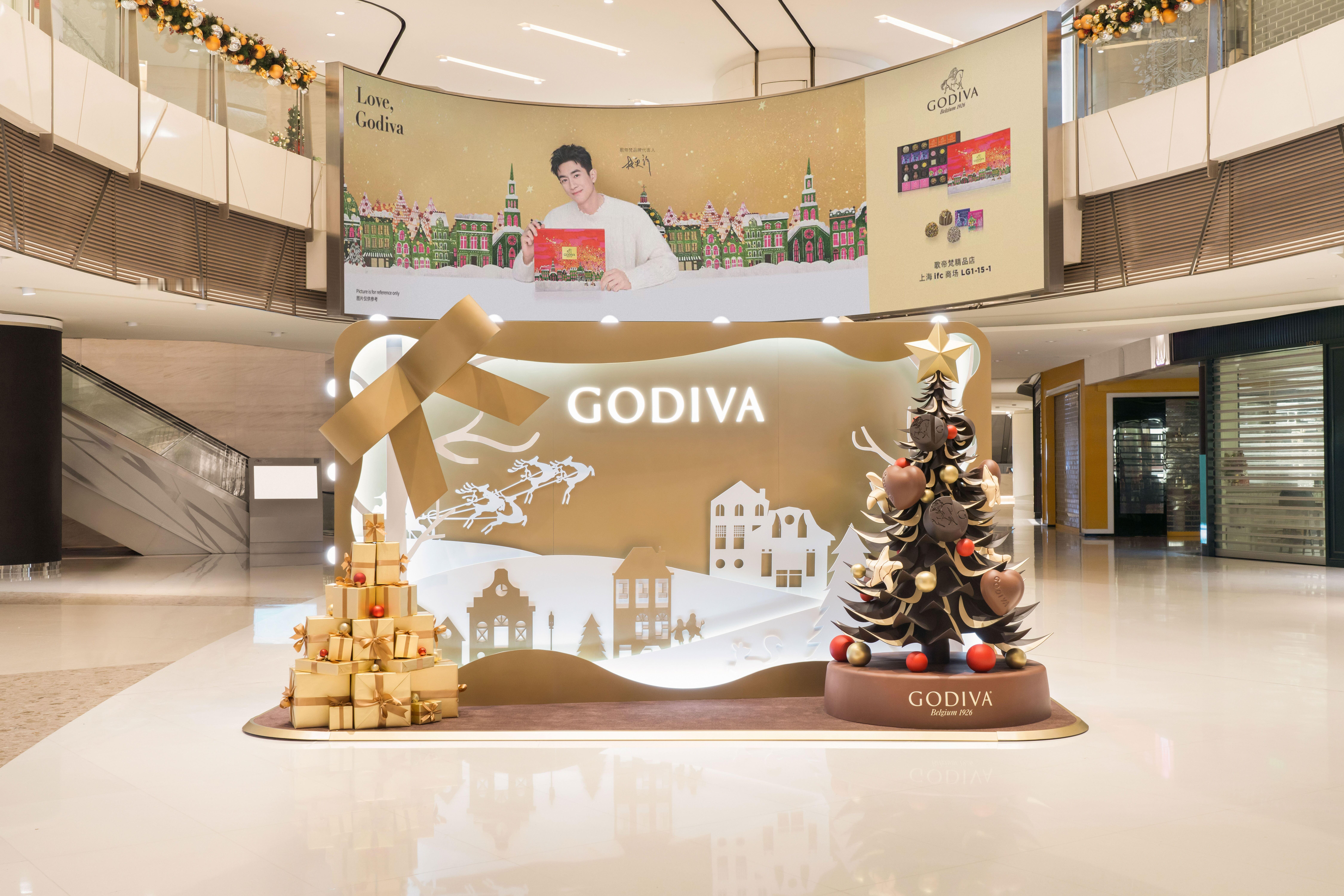 OMG 终于见到梦寐以求的偶像林更新了，今天在上海国金中心商场逛街的时候遇到了！