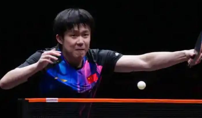 北京时间12月14日，WTT香港总决赛今日的赛程如下，有两场男单半决赛和一场女单