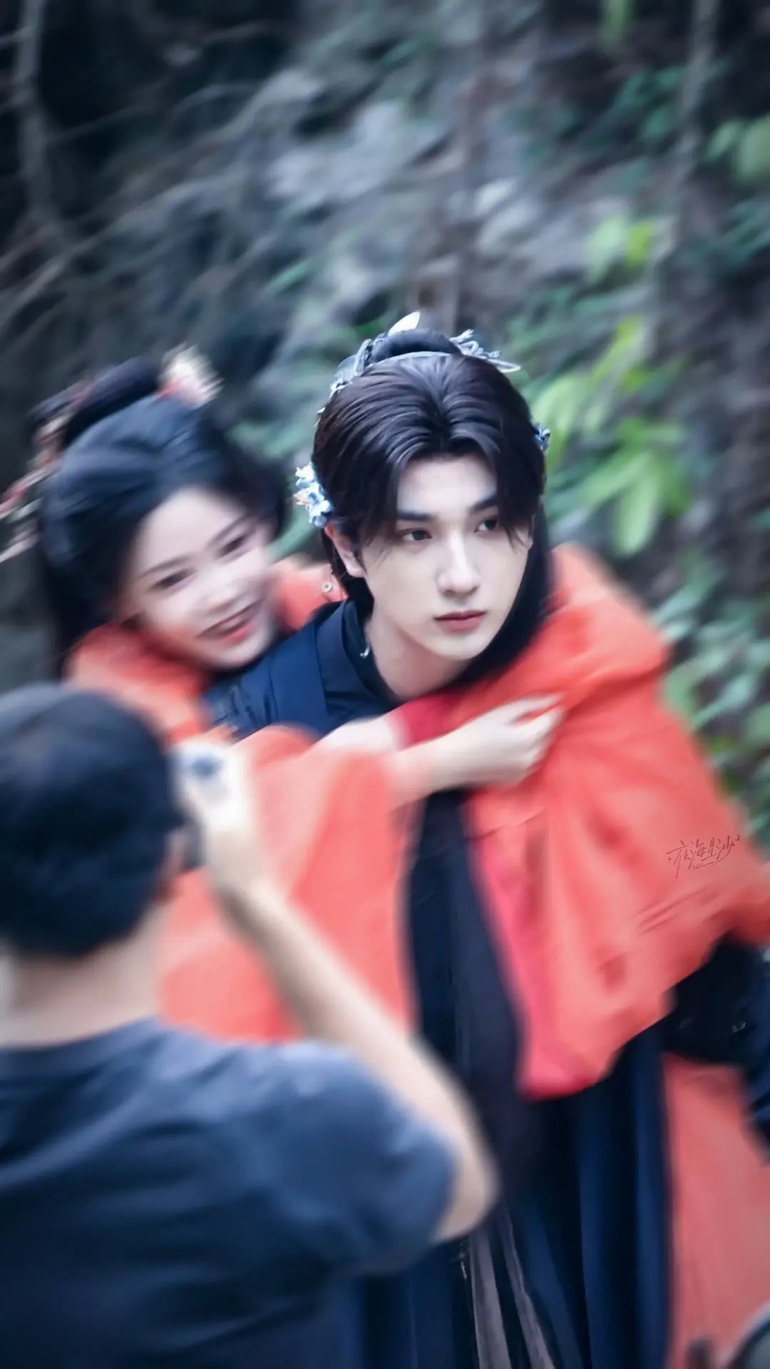 这样看起来李宏毅和成毅长得一点也不像 ​​​