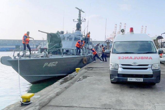 斯里兰卡快化身成“海上专业救护队”了，今天，斯里兰卡海军对在斯里兰卡西部执行任务