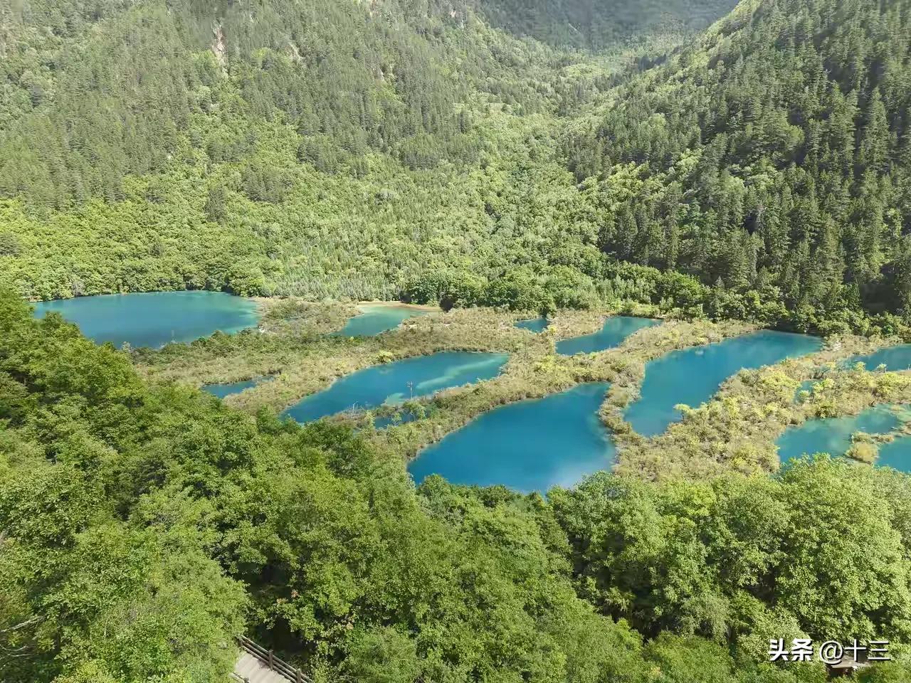 高反是一种什么体验？

去年去九寨沟，提前没有吃高原安等抗高反药物，我亲眼看到有