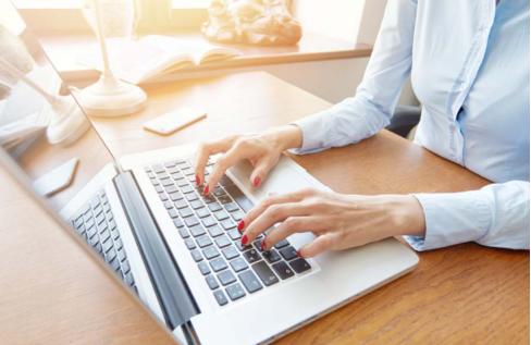 马上消费安逸花“逸起向前计划”获品牌创意奖
由中国国际公共关系协会主办的案例大赛