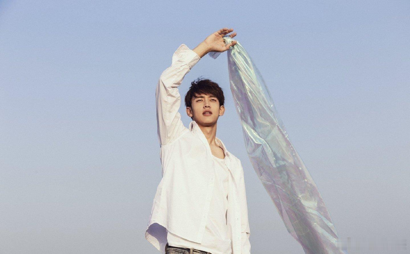 让黄景瑜王天辰先振兴钢厂了 电视剧岁月有情时  势均力敌的竹马太好磕！黄景瑜王天