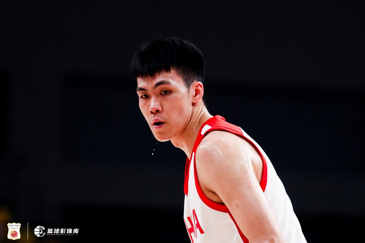 北京媒体真是一语中的！在今天中国男篮以92：74轻取中国台北男篮的赛后采访中，北
