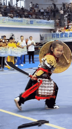 自古英雄出少年！👍