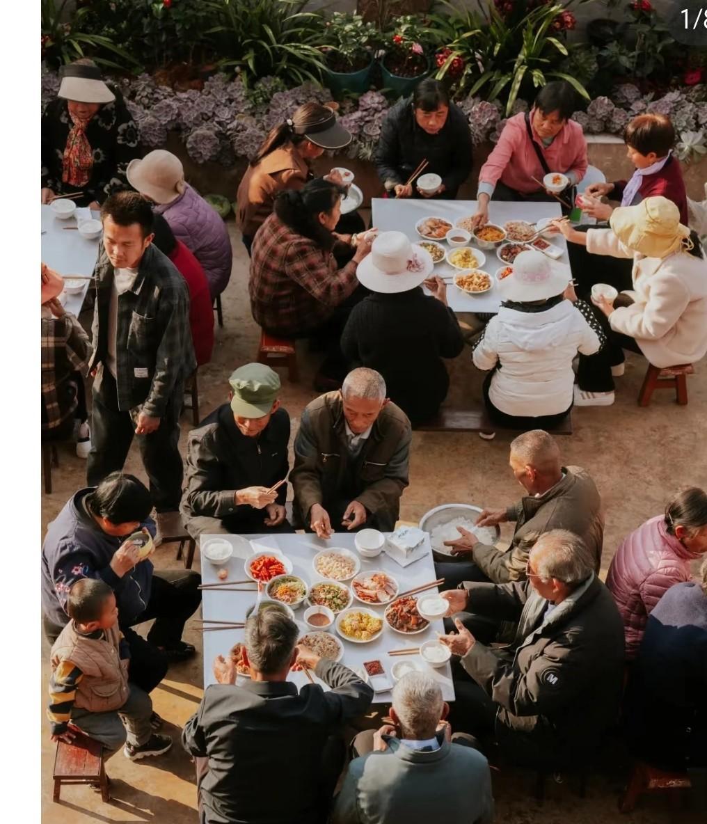 上星期参加婚礼，遇见一个特别不尊重我的人，他给同桌五位都敬了香烟，却无视我的存在