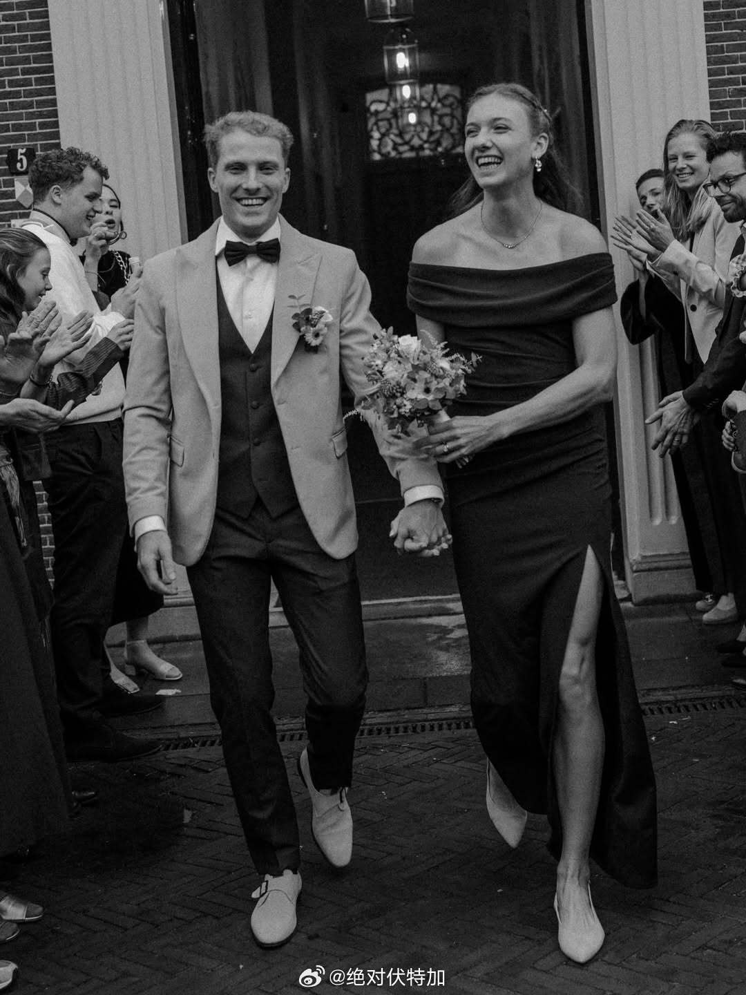 荷兰跨栏明星 Femke Bol 博尔与比利时田径精英 Ben Broeders