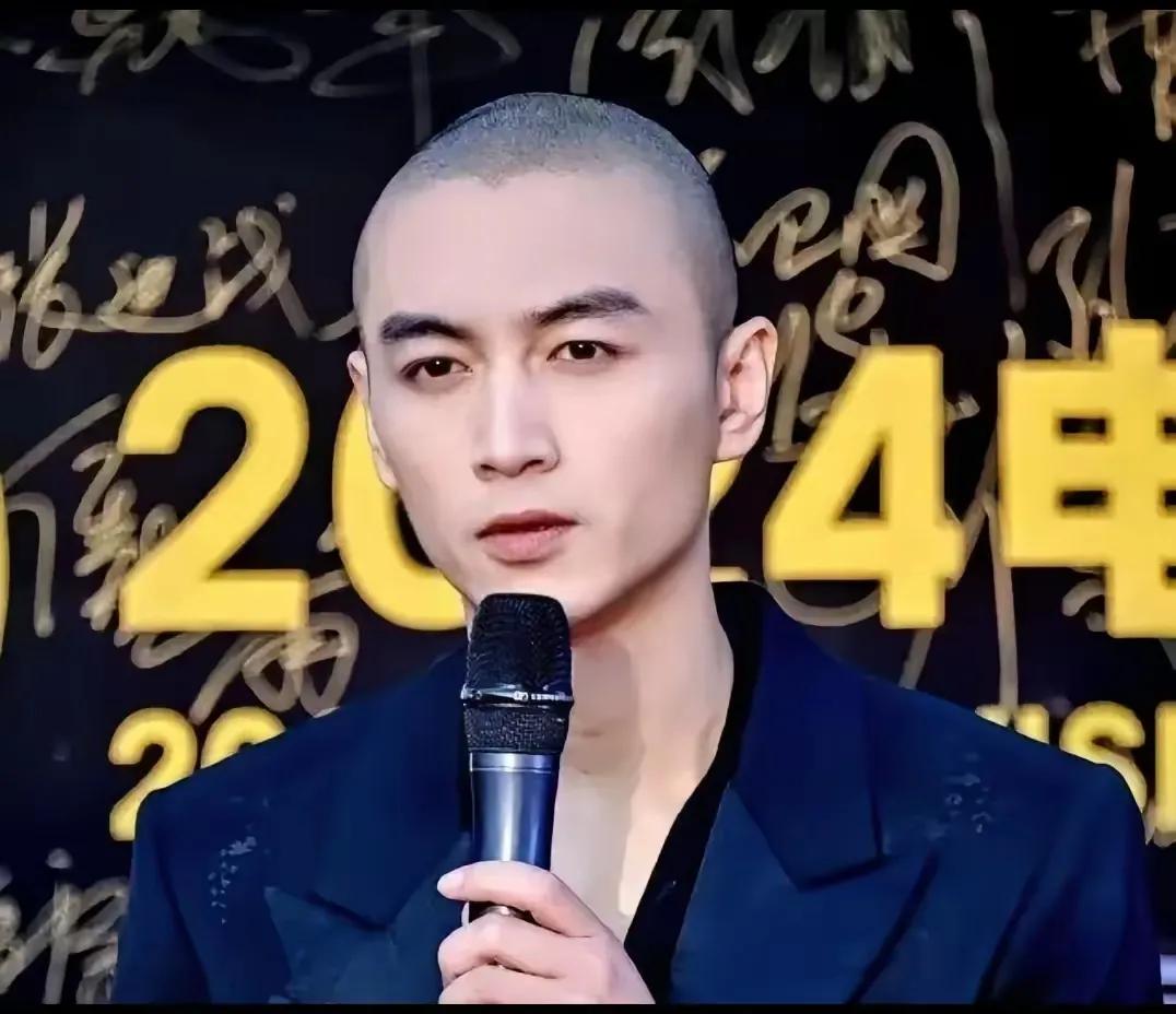 现在的陈晓，不会笑了，也不帅了，婚姻好不好，可想而知，幸福不幸福，真的可以改变一
