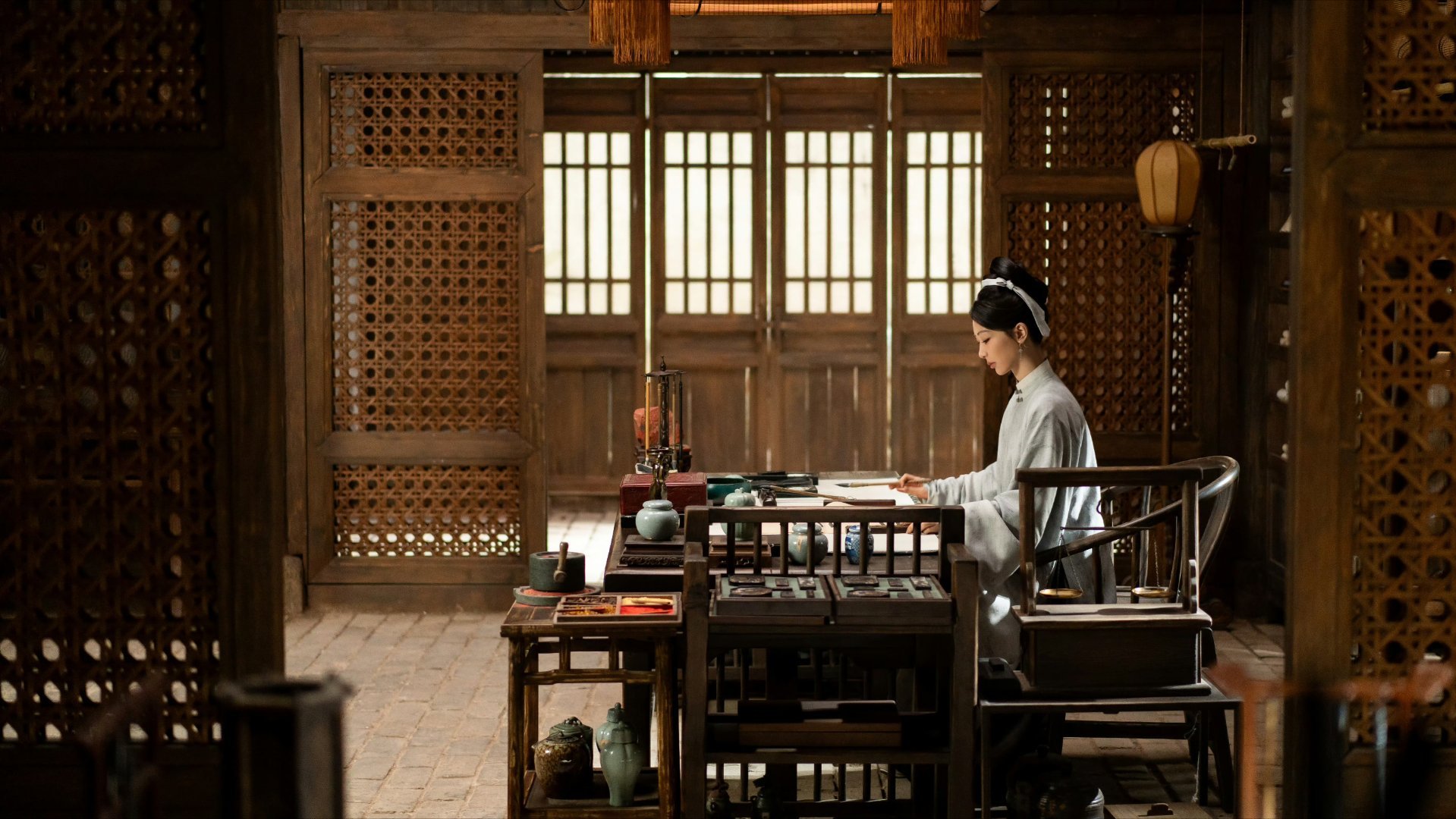 早早早，起床去小李墨坊上工了杨紫李祯 ，杨紫家业 