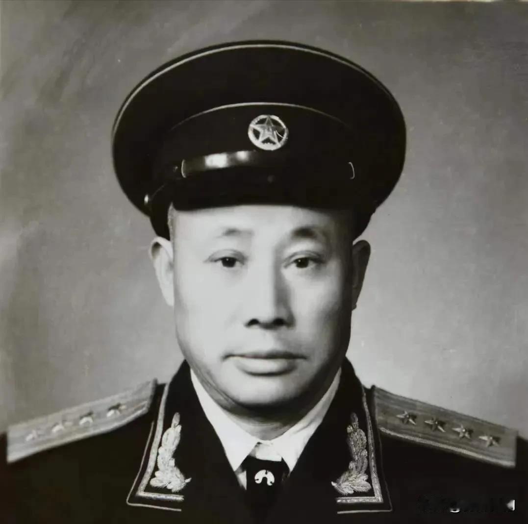 飞夺泸定桥铁血勇士，1955年授衔主动请降！这才是共产党人的真风骨说的这位勇士，