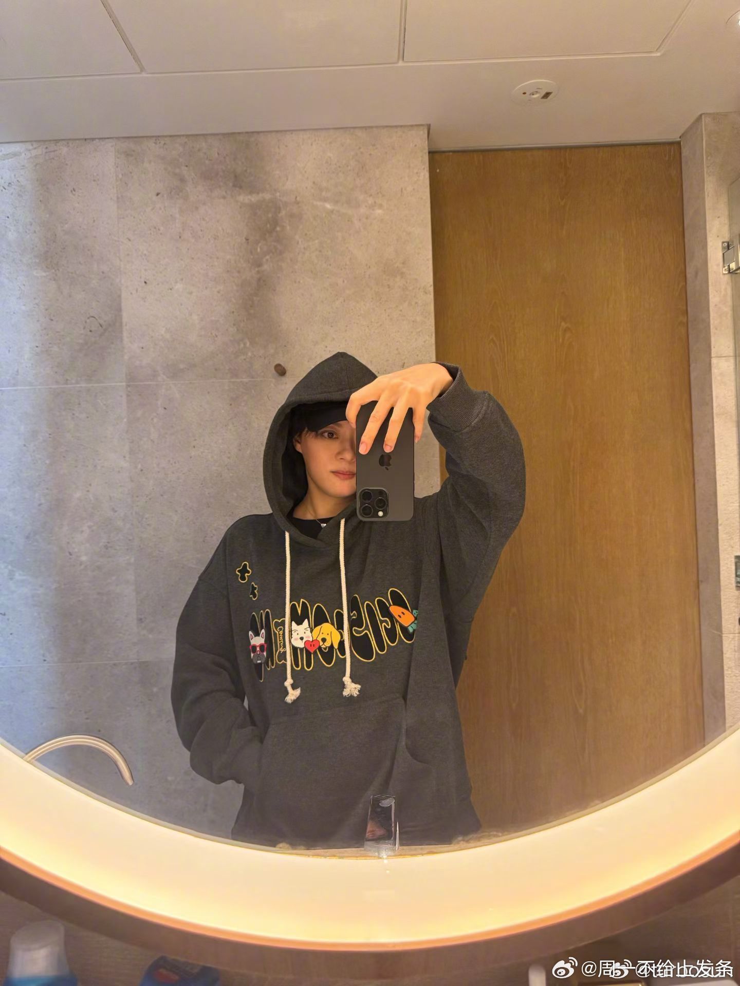 被孙俪的可爱吐槽戳到！别人都是说孩子随妈妈，她反向翻车，晒自拍被好友说酷似等等。