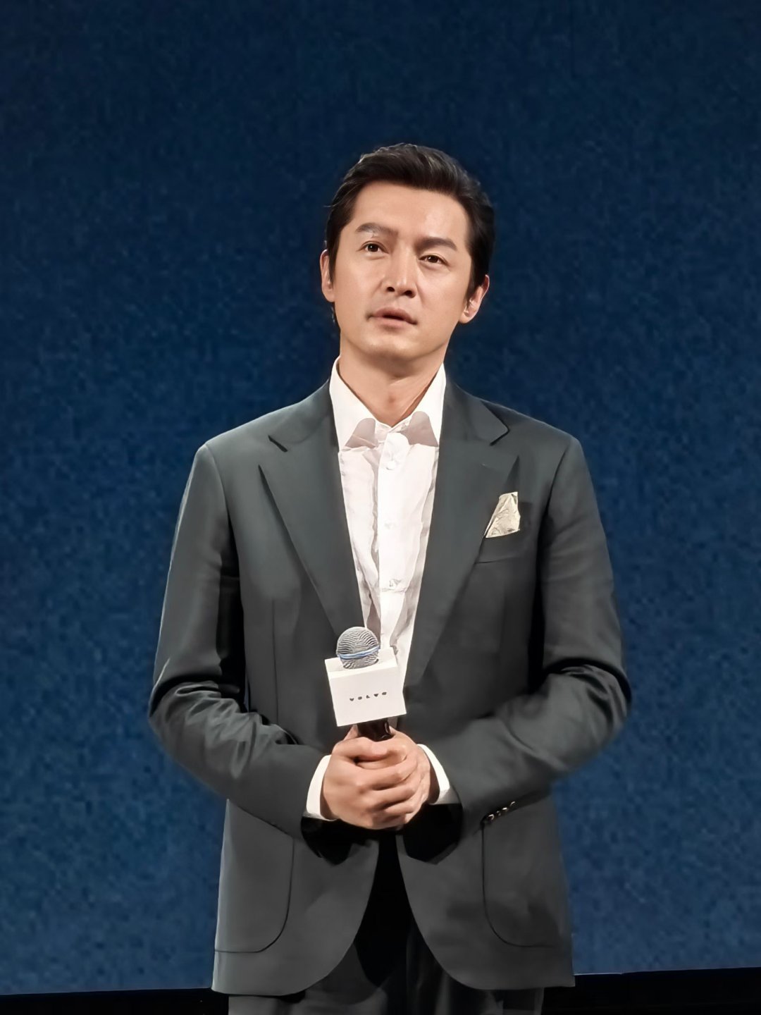 胡歌：对自己和家人好一点，就买沃尔沃XC70，26.99万一起窝窝百家车坛 ​​