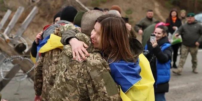 烏梅羅夫：經談判，各方同意啟動《伊斯坦堡協議》。這涉及釋放1200名烏克蘭人。