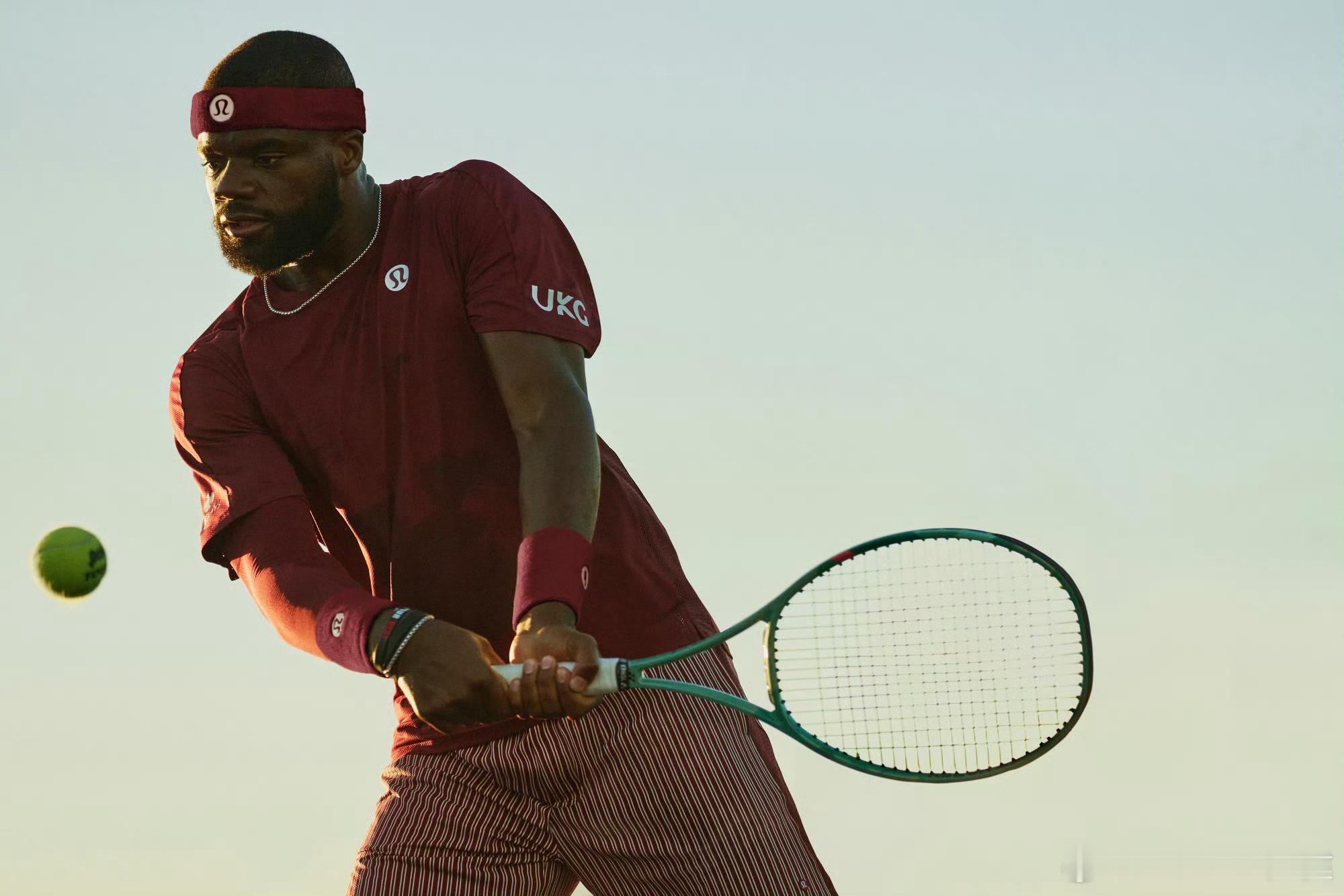 Lululemon被调查 你们觉得费尔南德斯和蒂亚福的lululemon战袍如何