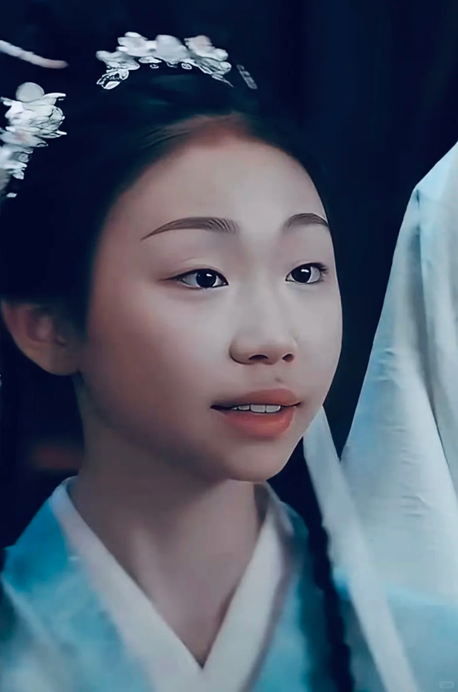 濮存昕外孙女遭大量容貌恶评 濮存昕外孙女荧屏首秀《掌上齐眉》开播，有人说她是金靖