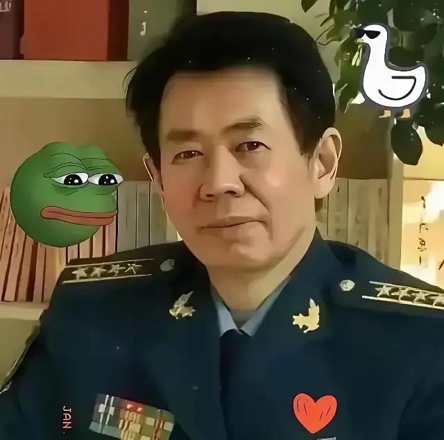 戴旭说：现在网络上常常吹嘘我军装备如何厉害，如何厉害，但实际上对手并不怕这些宣传