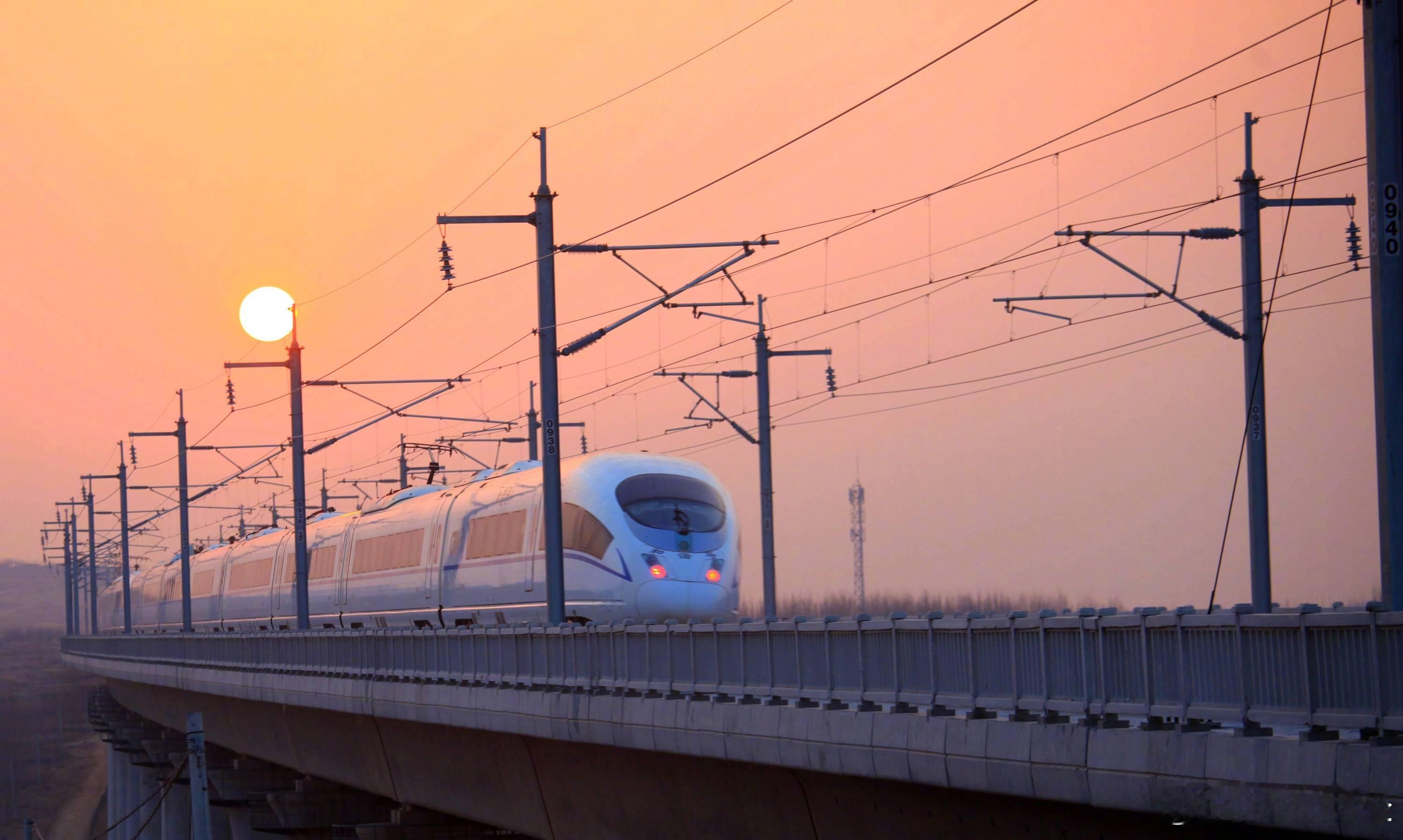 【全国铁路元旦假期发送旅客超4800万人次】从中国国家铁路集团有限公司获悉，20