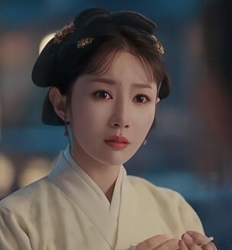 《九重紫》大结局：簪子引发的风云《九重紫》里，宋宜春竟狠到狸猫换太子，换掉亲生嫡