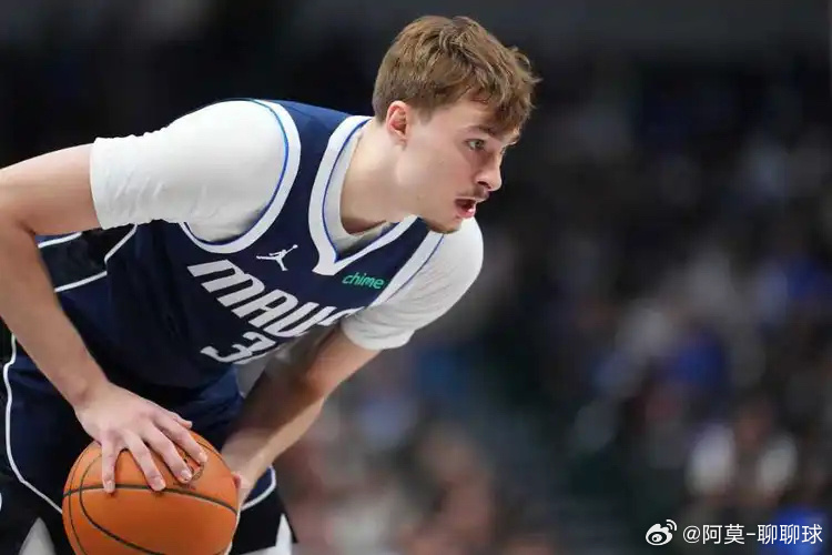 哈登17+7+7骑士狂胜独行侠 米切尔24+8创纪录莫布利29+7北京时间3月1