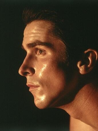 2002年，《撕裂的末日》中的克里斯蒂安·贝尔。