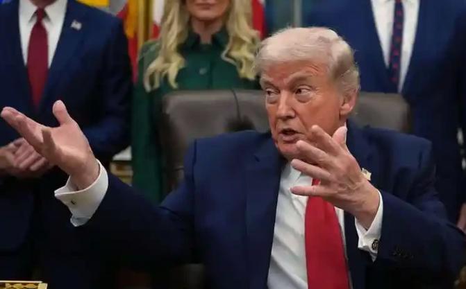 一个国家的总统竟然厚颜无耻到这种地步，令人发指！当地时间3月30日，美国白宫表示