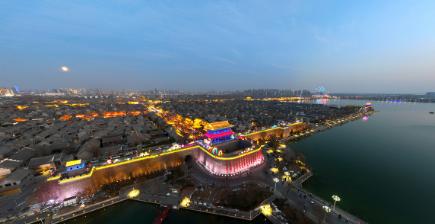 一、2026年到底多少分能上？
先说大家最关心的分数线。
根据2025年的录取数