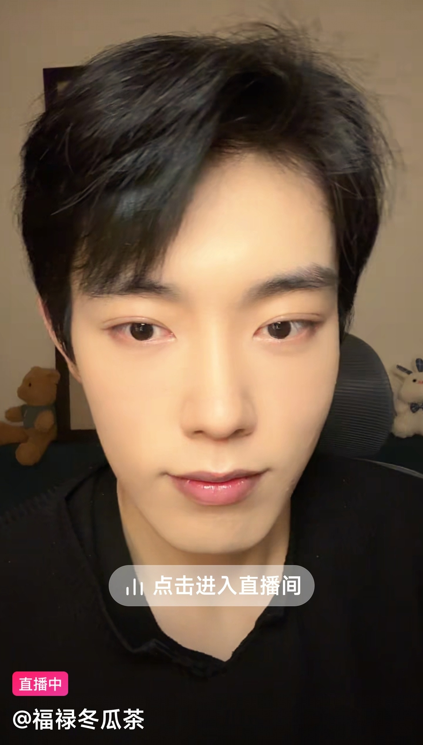 这是不是有点儿明星脸？