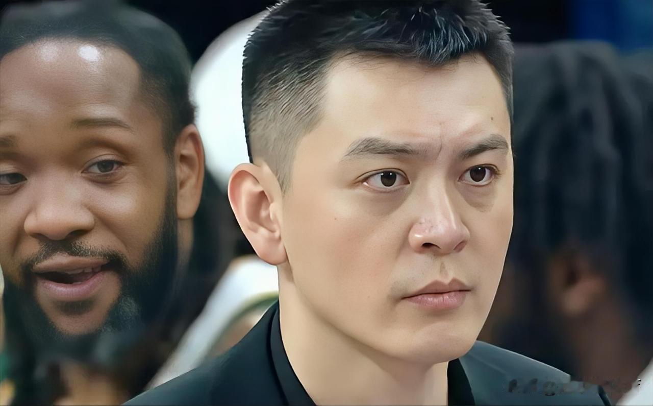 看看今天李虎翼，俞泽辰，吴昌泽的表现，有个最直接的感受就是杨鸣不会用，还是主动让