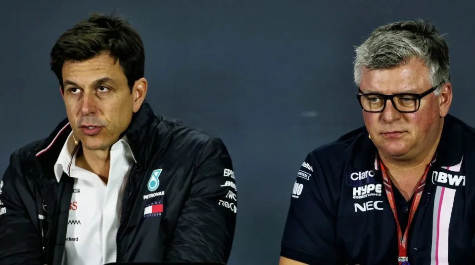 F1F1围场趣闻 你知道吗？托托·沃尔夫替奥特马尔·萨夫瑙尔支付了交通罚款。在瑞
