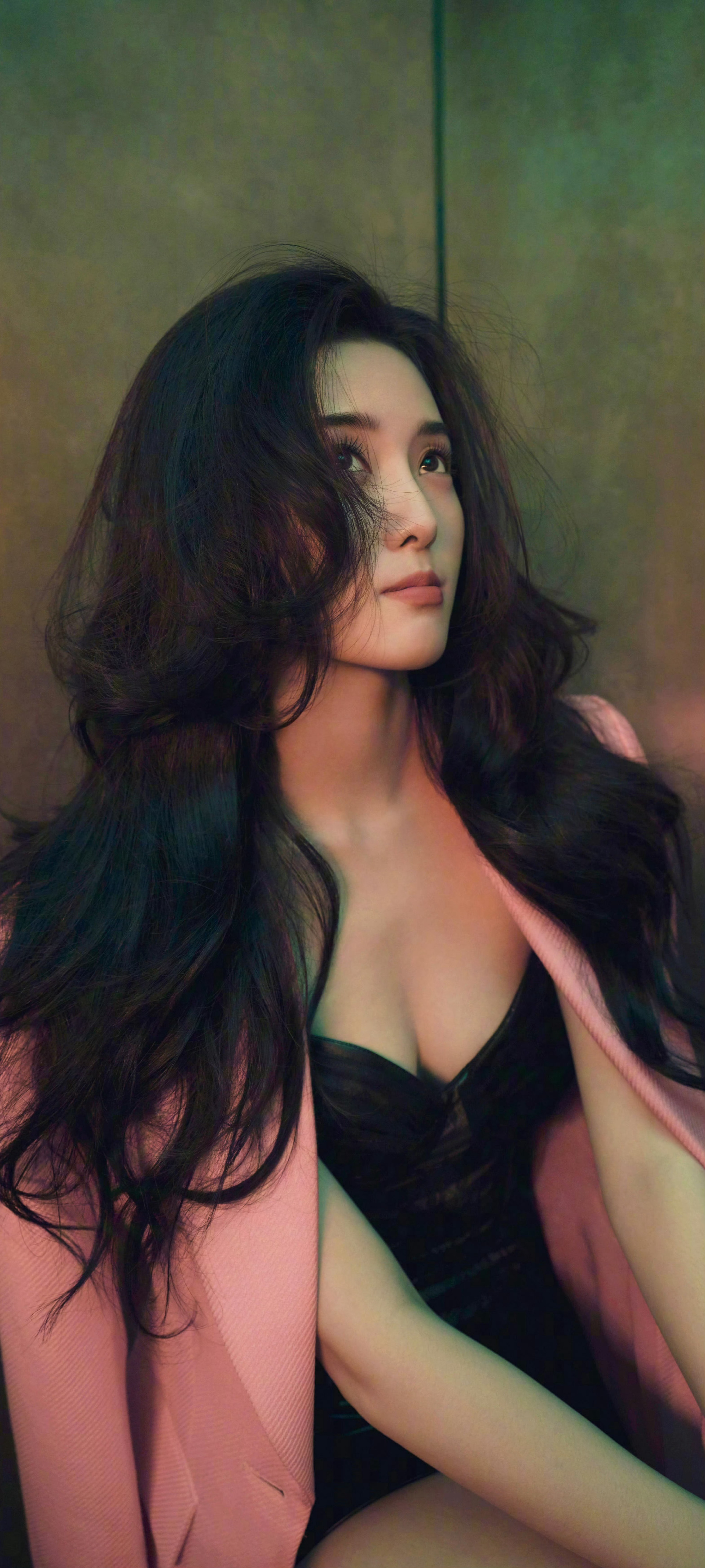 徐艺洋壁纸：《男人装》时尚大片。徐艺洋