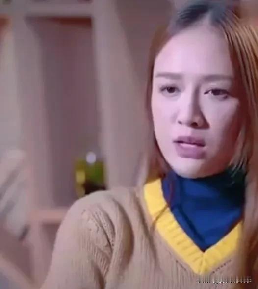 明星陈乔恩公开表示不生孩子的原因引发热议，究竟女性的生育选择意味着什么？
明星陈