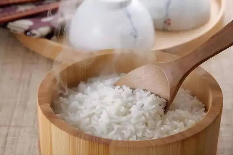 高血糖患者要少吃米饭？提醒：不想造成胰岛素抵抗，就别这么吃！


“医生说我高血