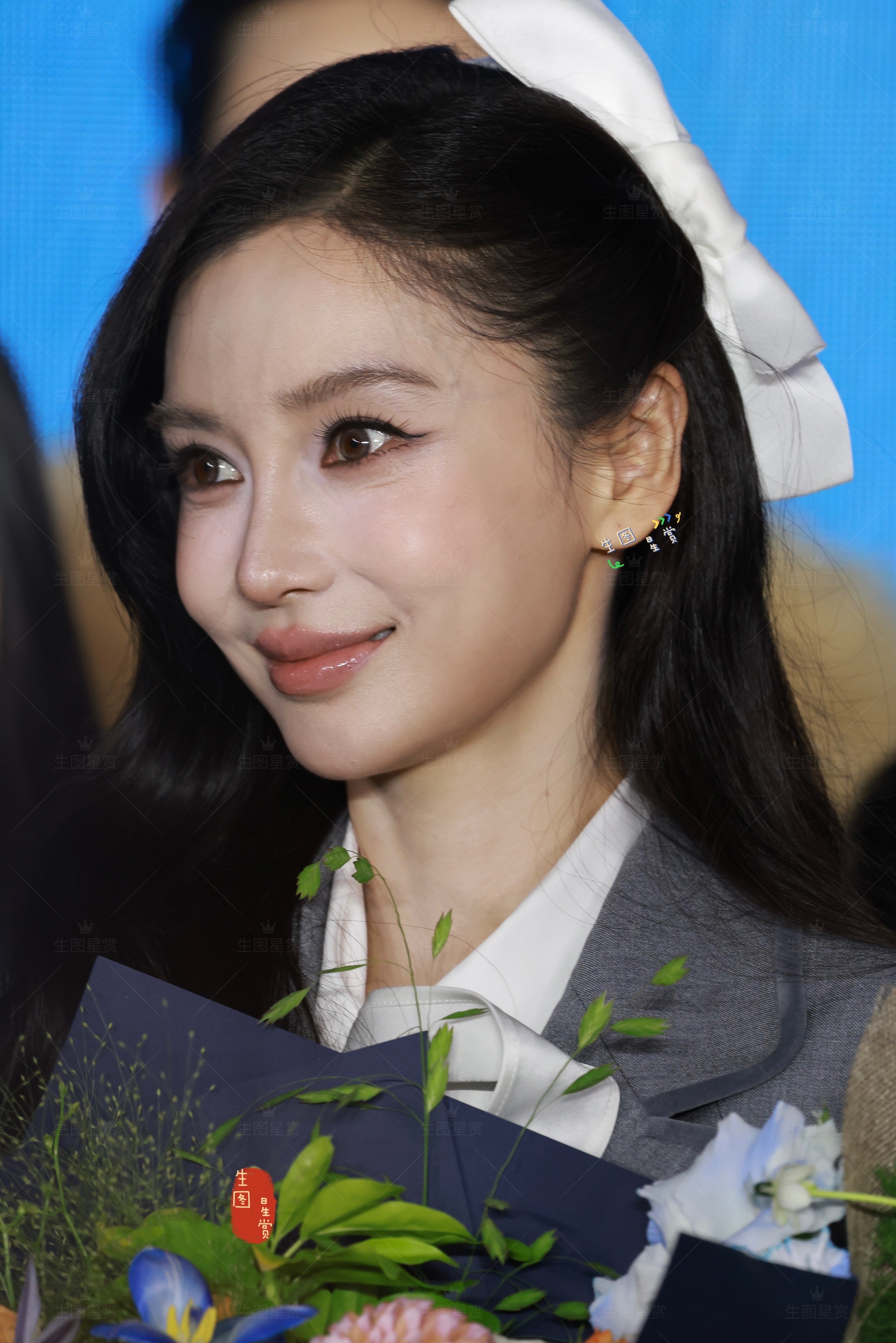 大眼睛水灵灵的Angelababy美出神杨颖今日品牌活动坐席美照来袭 