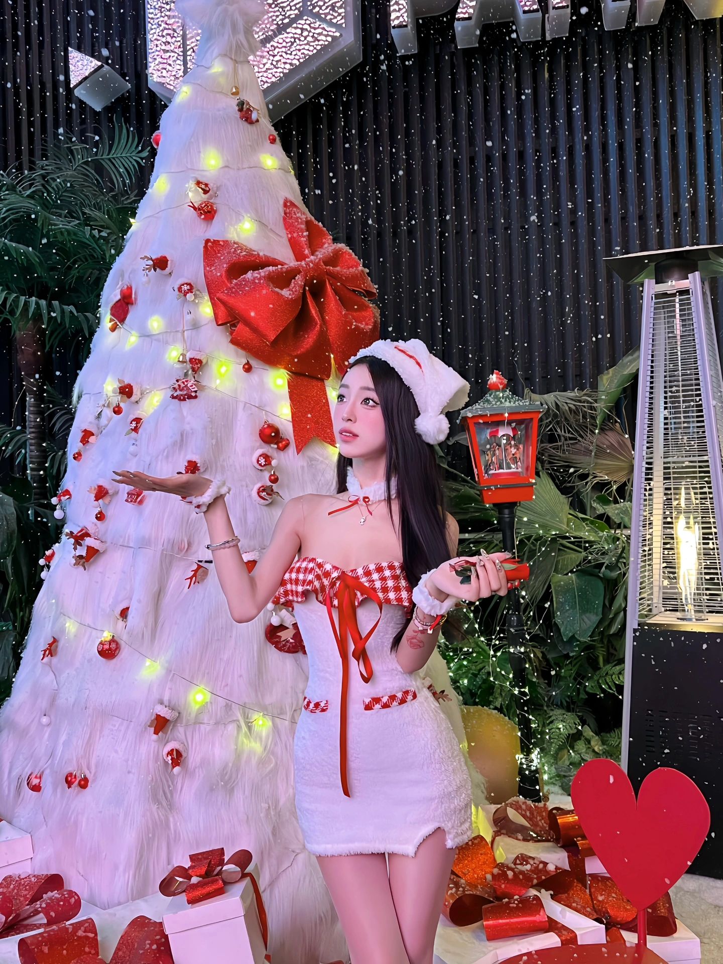 西安圣诞*･🔔 ᴊɪɴɢʟᴇ ʙᴇʟʟs 🎁 ❅ *. ​♪