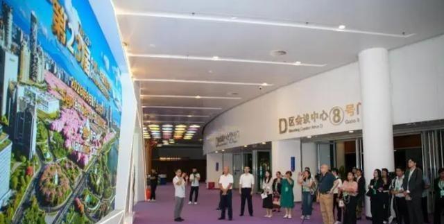 11国首次聚齐！今年南宁东博会有多硬核？
就在前几天，首批展品陆续抵达南宁，工作