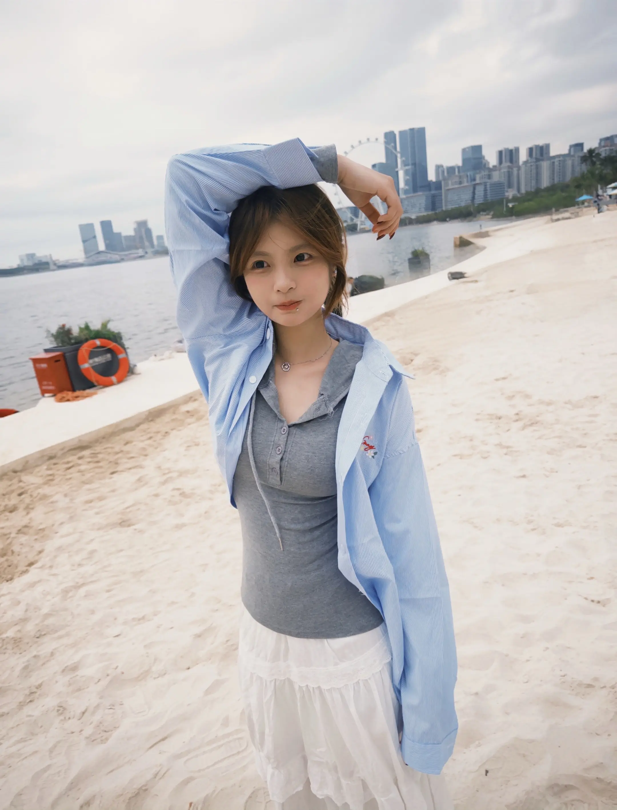 是那夜的芬芳 还是你的发香
