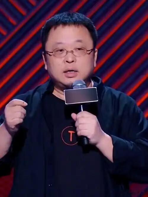  蒸馏版罗永浩评价王自如罗永浩是怎么被蒸馏的 罗永浩核心态度与语言风格，精简对话