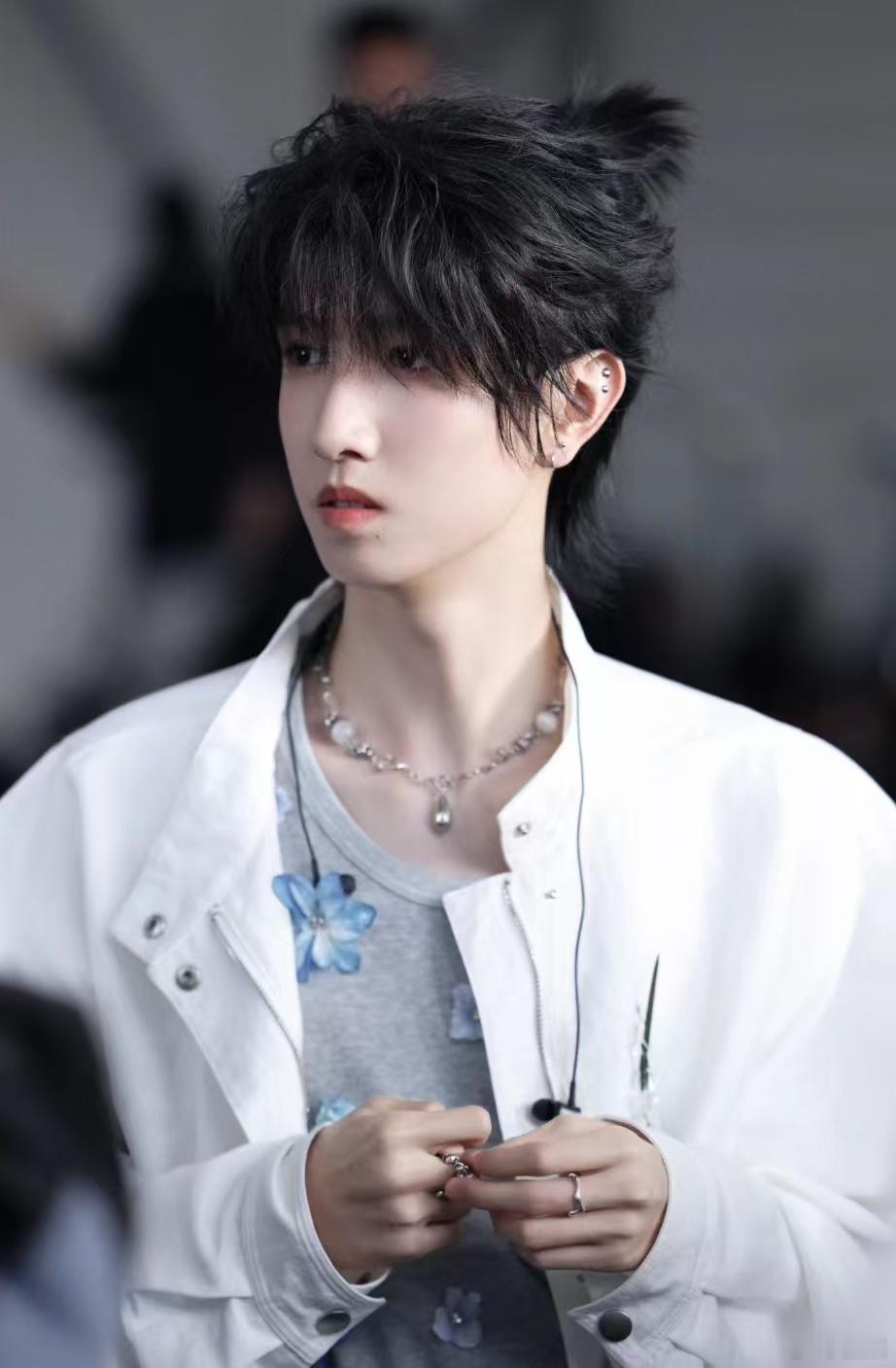 TFING音乐节首秀后台花絮图  TFING音乐节后台花絮照 TFING gap