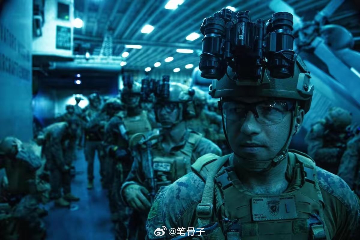 中东伊朗最新局势 美两万大军压境，这是要去伊朗“送人头”吗？美国这回真是急眼了，