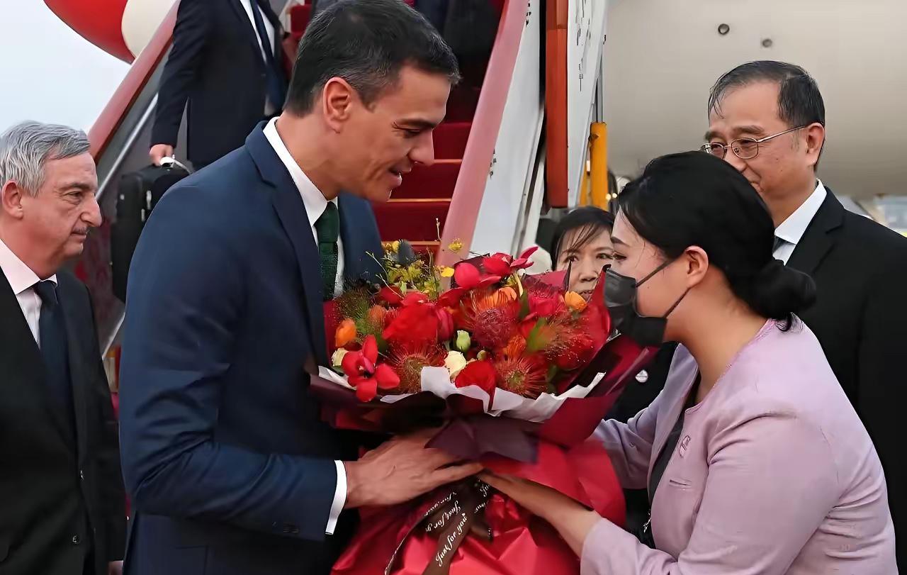 欧洲清流桑切斯抵京！敢对霸权说不，这才是欧洲该有的样子

今天（4月11日），西